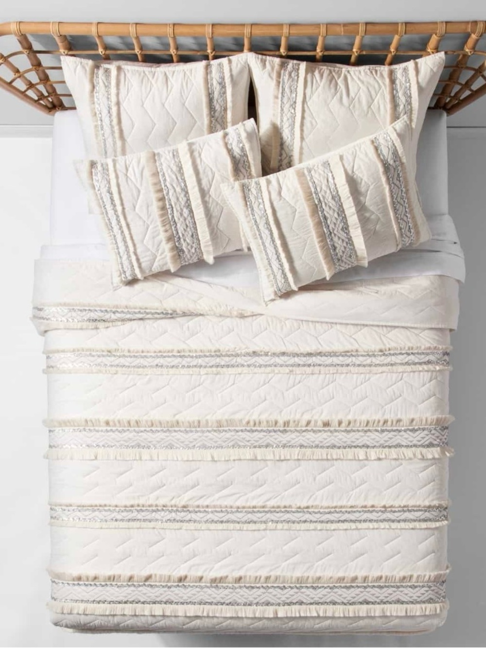 Opalhouse Moroccan Wedding Quilt